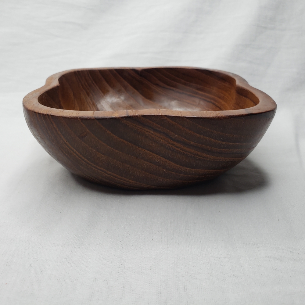 Handcrafted Wooden Bowls Set - Picture 8 of 11